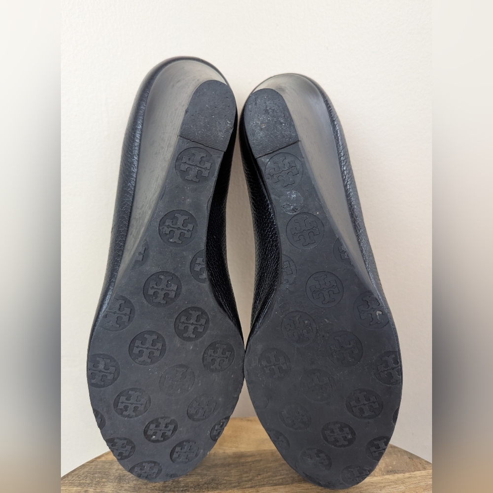 Tory Burch Sally Wedges, Black Leather & Silver (SIZE 11) - Picture 8 of 9